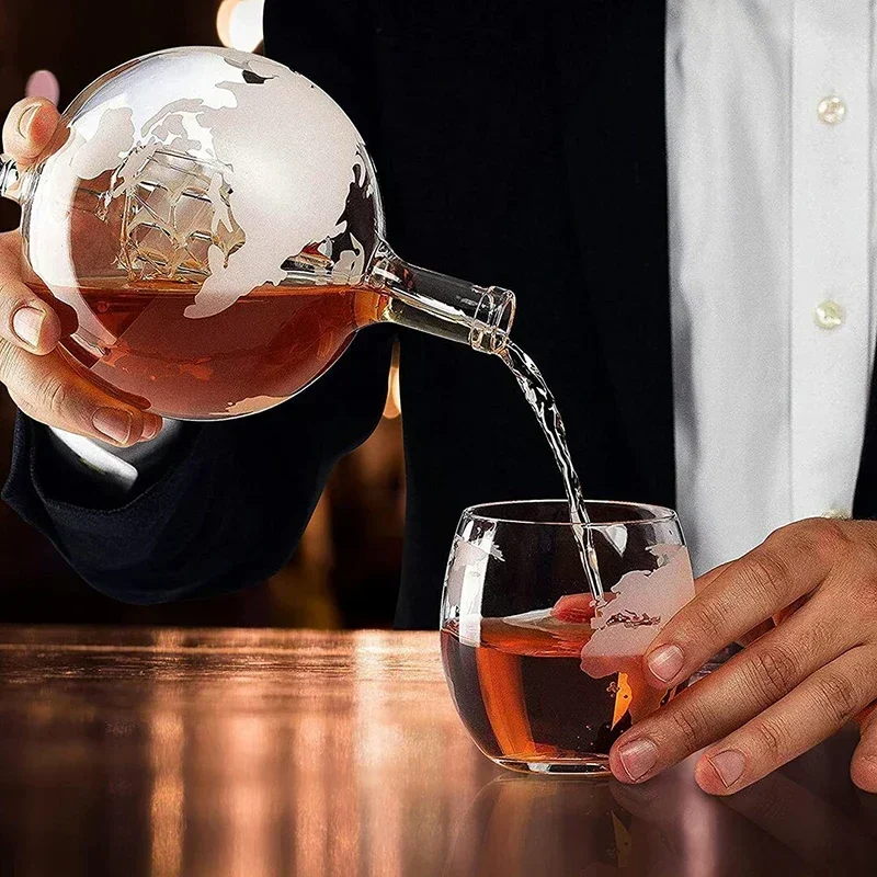 Decanter Globe Set - Набор для виски: графин-глобус 850 мл