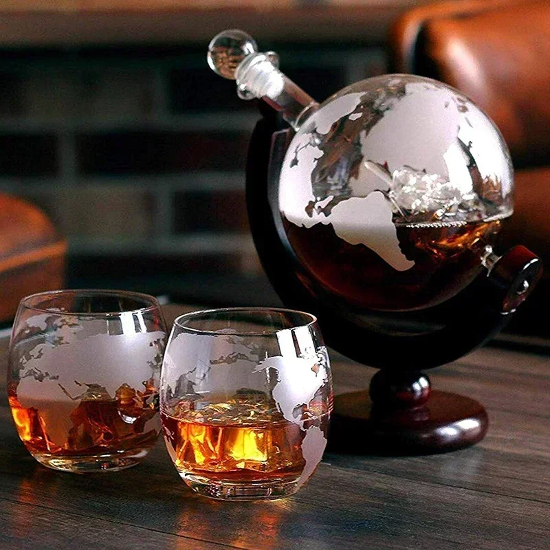 Креативный набор графинов с ша – обзор и цена Decanter Globe Set